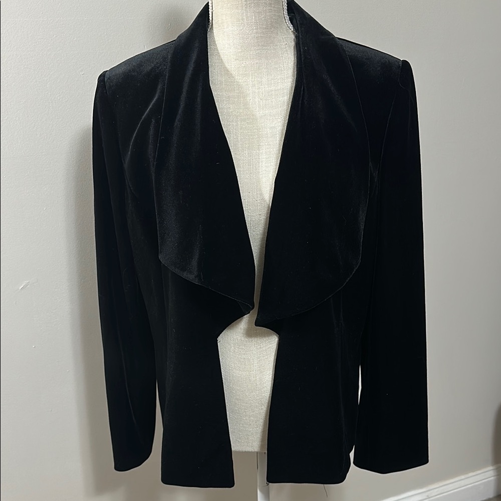 Tahari Luxe Black Velvet Women's Blazer